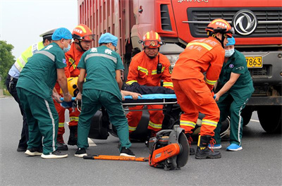 进贤沛县道路救援